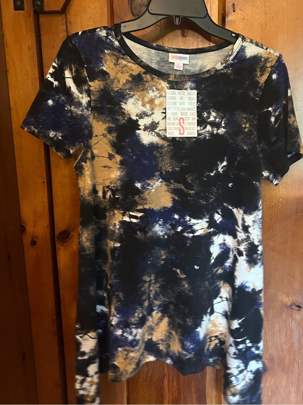 LuLaRoe Short Sleeve Tie-Dye Top in Black, Tan & White - Melissa Size Small NWT